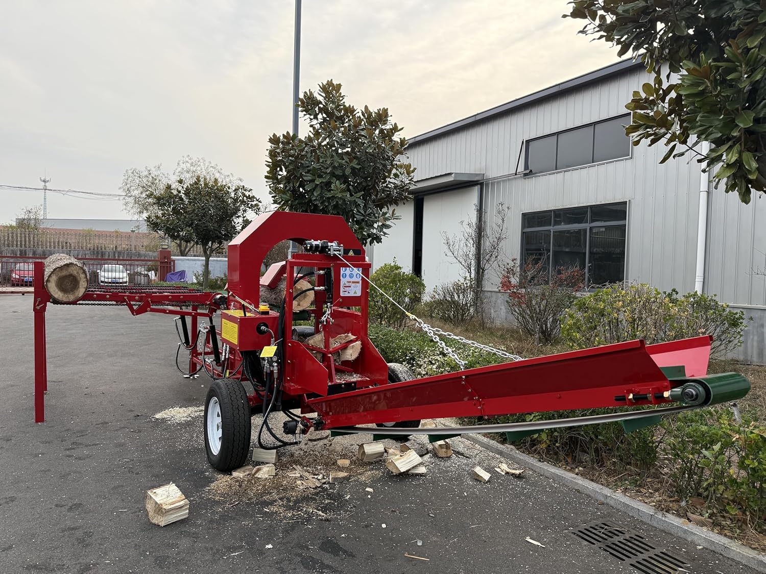 45トン級の頑丈な薪切断・分割機、薪加工機、油圧式木材分割機 - Heavy Equipment Grinder のレビューと価格